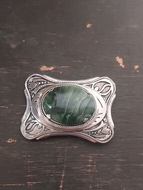 Vintage Boho Art Nouveau Scalloped Belt Buckle Green Striped Cabochon SilverTone
